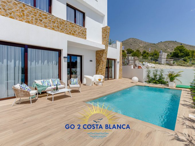 GO 2 COSTA BLANCA Independent villa in Finestrat