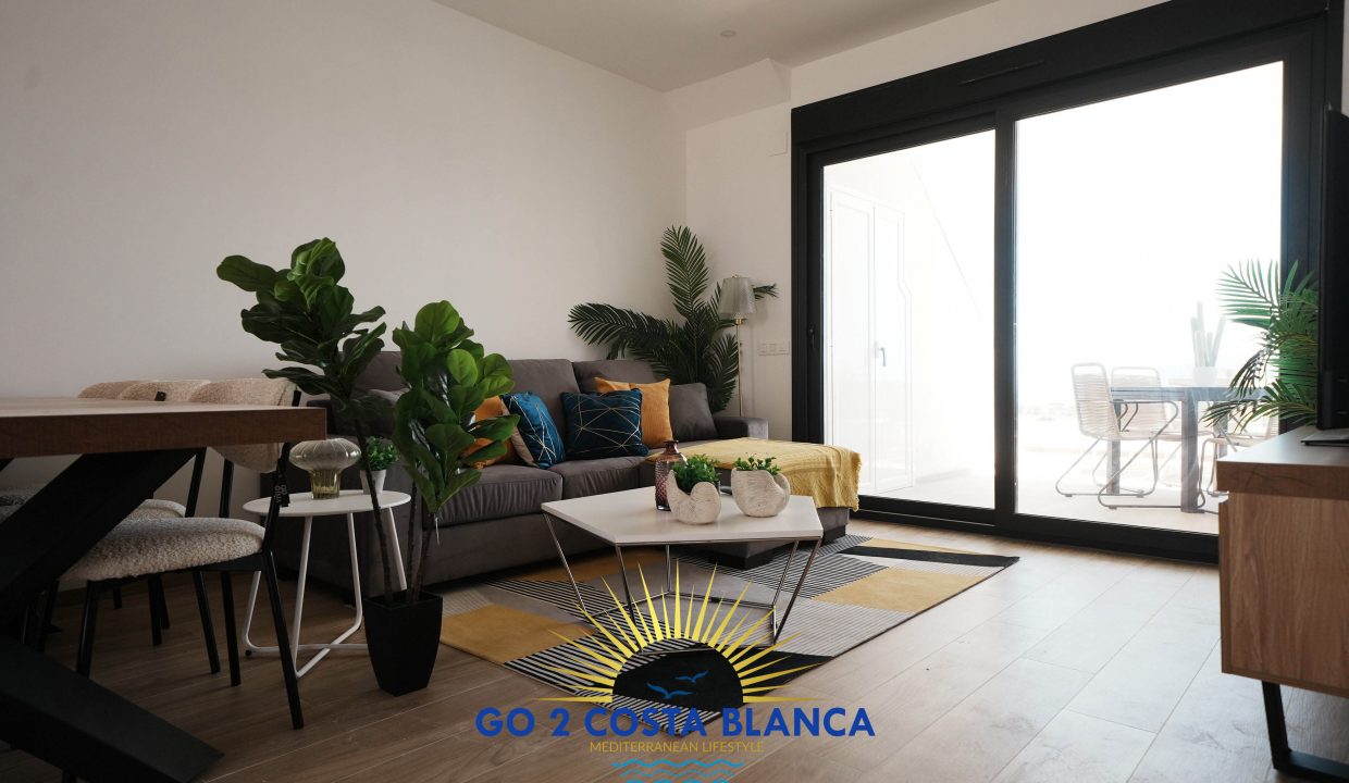 bungalow planta alta con piscina privada (28)
